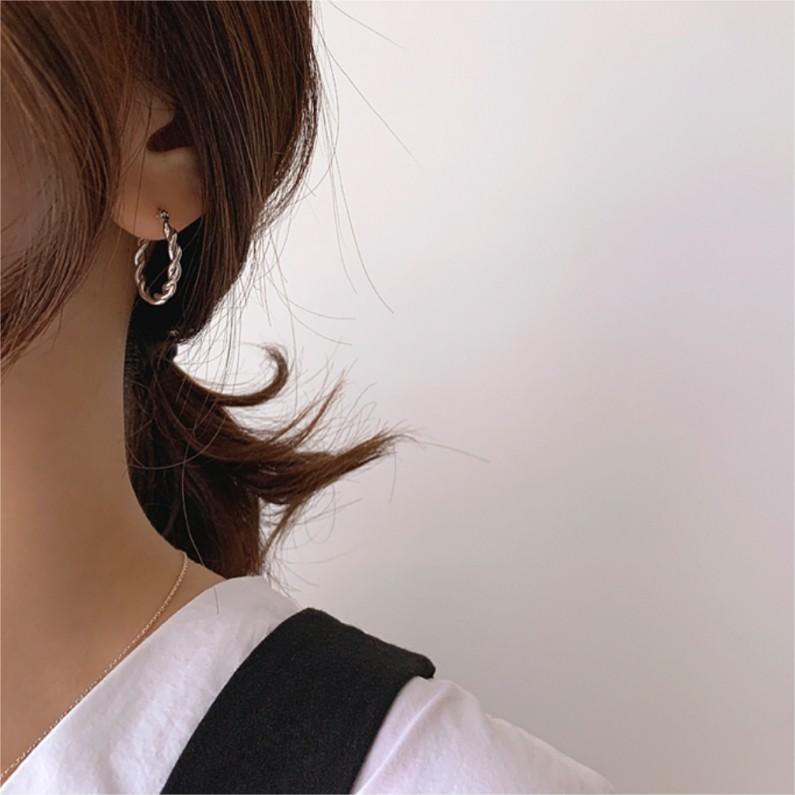 Minimalist Korean Style Twisted Wire Circle Earrings for Women in 925 Sterling Silver with Polished Finish