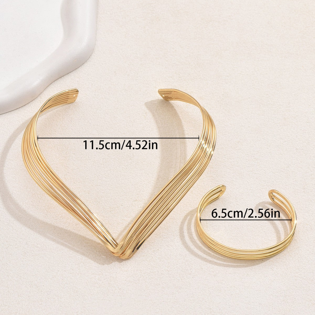 Set di Collana Girocollo e Bracciale Abbinato da Donna in Lega con Pendente Geometrico Stile Punk