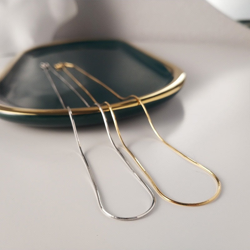 Collar minimalista de cadena de serpiente de acero de titanio para mujeres y hombres, cadena de clavícula ligera y delicada con acabado chapado