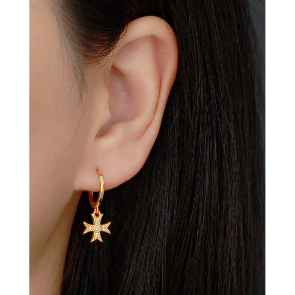 Orecchini di lusso con croce in argento sterling 925 e diamanti