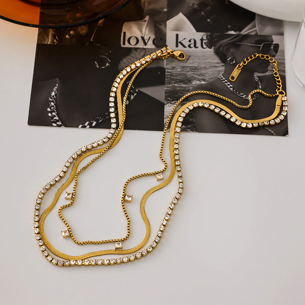 Collar de Acero de Titanio Geométrico Chapado para Mujer con Diseño de Cadena de Clavícula de Múltiples Capas
