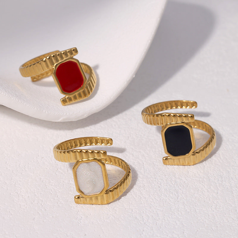 Anello Aperto Minimalista Geometrico da Donna in Acciaio Inox Placcato Oro 18K con Design Irregolare