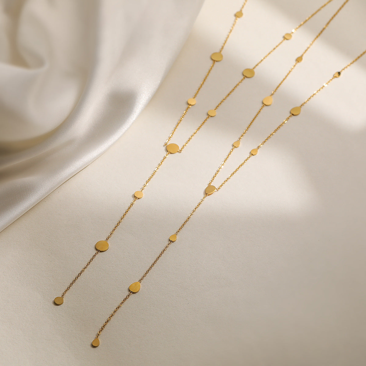 Collana Pendente Minimalista Geometrica in Acciaio Inossidabile con Nappa da Donna