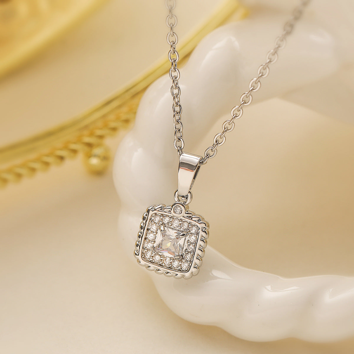Minimalist Geometric Zircon Square Pendant Necklace for Women Copper Chain Delicate Clavicle Jewelry