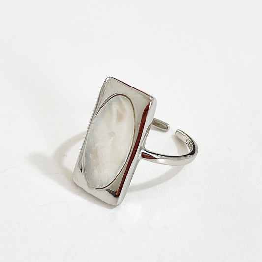 Anillo de Plata de Ley 925 con Incrustaciones de Concha Ovaladas Minimalistas y Dulces para Mujer