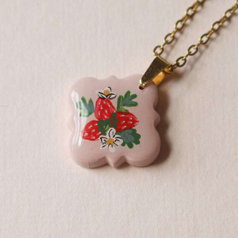 Vintage Floral Geometric Stainless Steel PVD Gold Plated Pendant Charm Bar for Women
