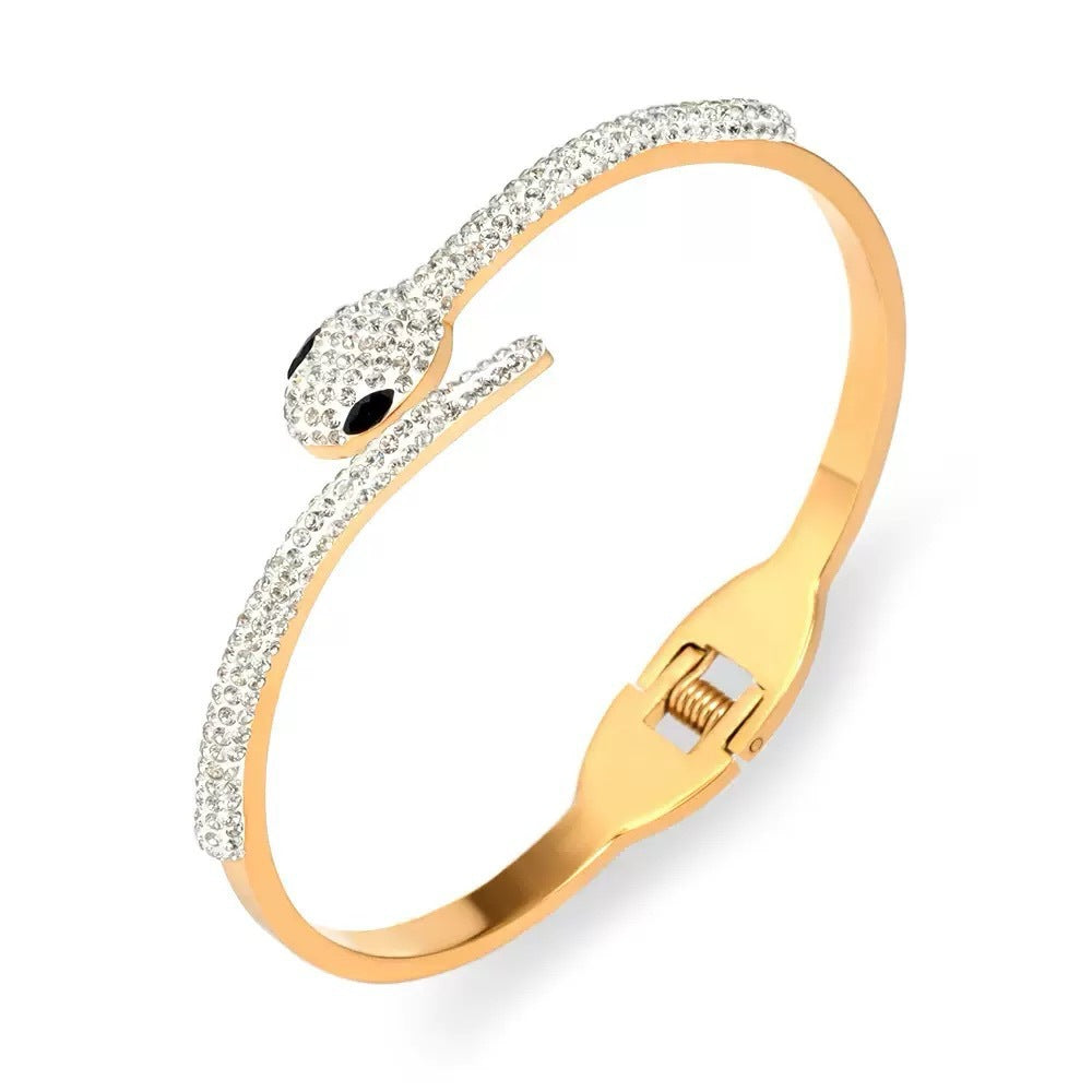 Elegant 18K Gold Plated Geometric Round Titanium Steel Bracelet
