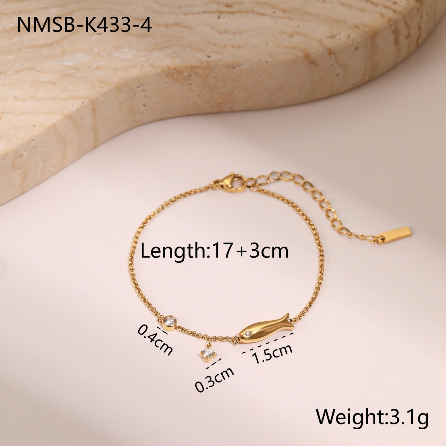 Fashionable Star-Shaped Titanium Steel Bracelet with 18K Gold Plating and Zircon Inlay for Women