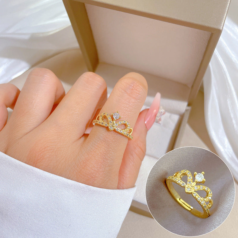 Minimalist Sweet Geometric Round Brass Plated Rhinestone Ring for Women and Men