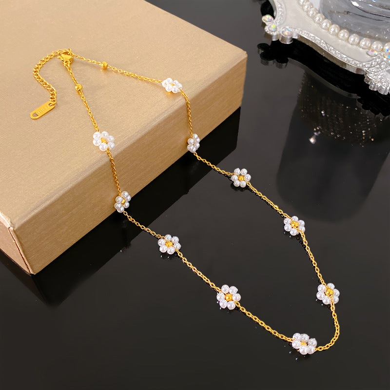 Elegant Floral Geometric Titanium Steel Necklace with Pearl Plated Pendant for Unisex