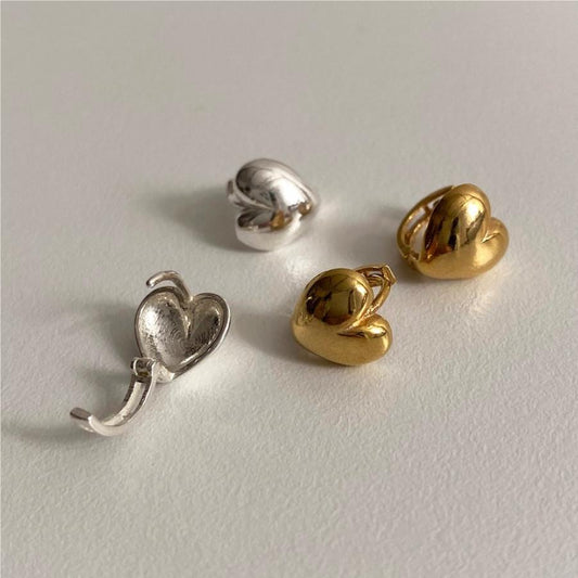 Pendientes minimalistas de tuerca con forma de corazón de plata de ley 925 con baño de oro para mujer