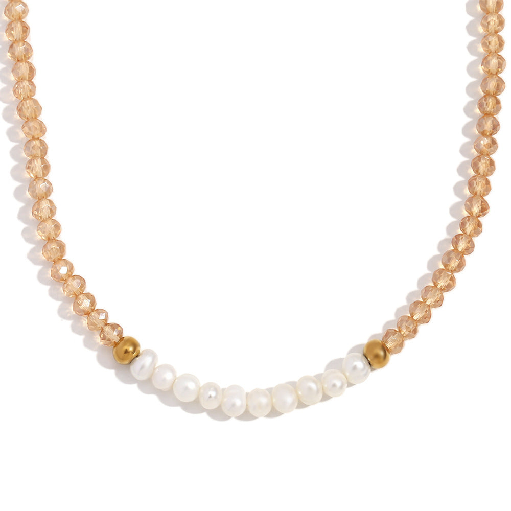 Collana Pendente Geometrica alla Moda in Acciaio Inossidabile da Donna con Pendente in Acciaio al Titanio, Finitura Placcata, Perle d'Acqua Dolce e Cristalli Taglio Leggero