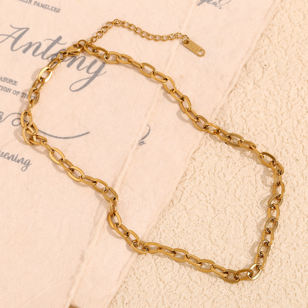 Collana con Ciondolo Geometrico Minimalista da Donna in Acciaio Inossidabile con Placcatura in Oro 18K su Catena a Maglie O