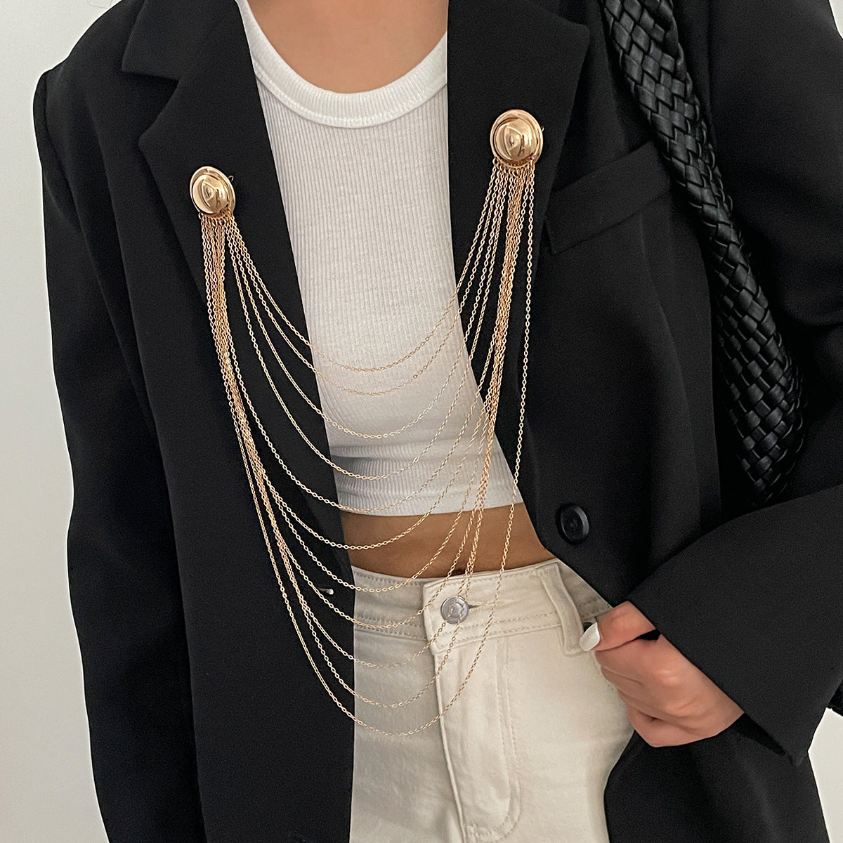 Exaggerated Geometric Pearl Plated Iron Brooch Charm Bar for Women