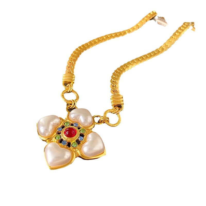 Vintage Geometric Floral Glass Pendant Necklace for Women with Rhinestone Inlay and Gold-Plated Alloy Chain