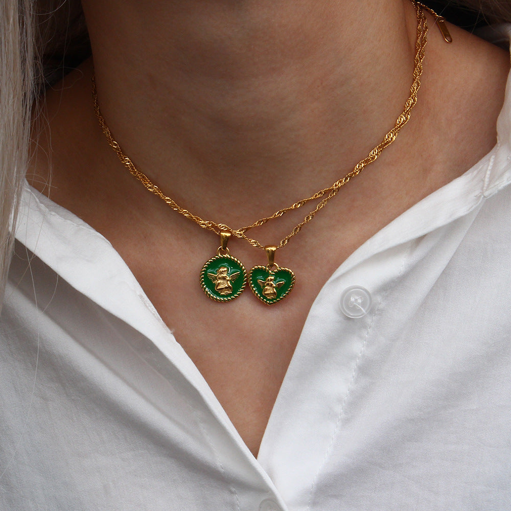 Vintage-Inspired Heart-Shaped Stainless Steel Pendant Necklace for Women with Plated Finish