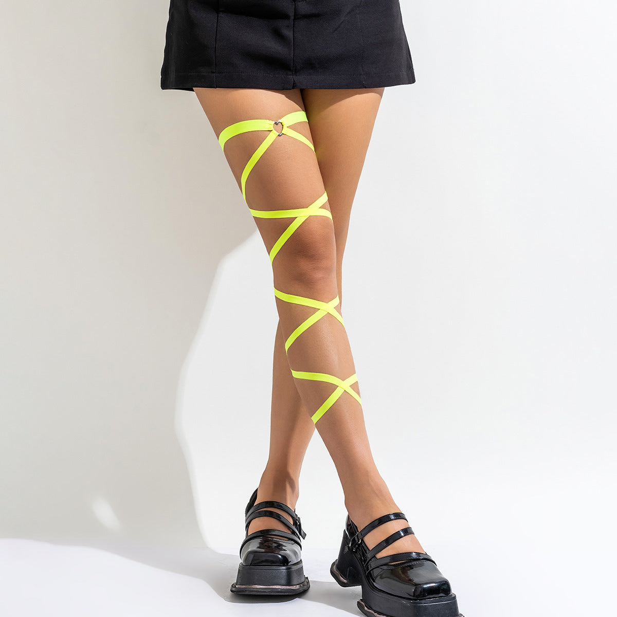 Sweet Streetwear Geometric Heart Elastic Leg Chain for Women
