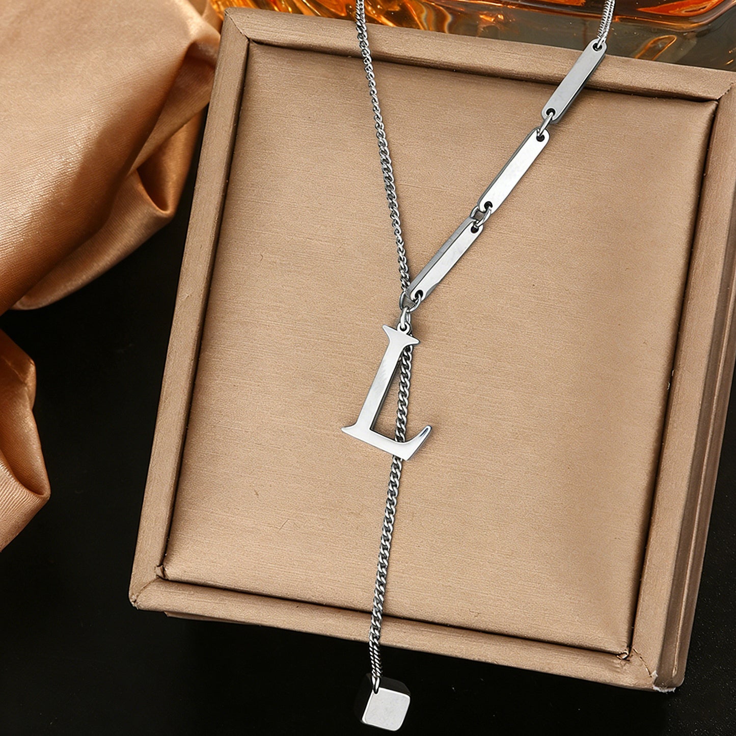 Luxury Polished Letter Titanium Steel Pendant Necklace Stainless Steel Chain for Women