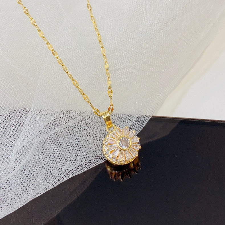 Rotating Geometric Pendant Necklace in Titanium Steel with Gold Plating for Unisex, Fresh and Sweet Style