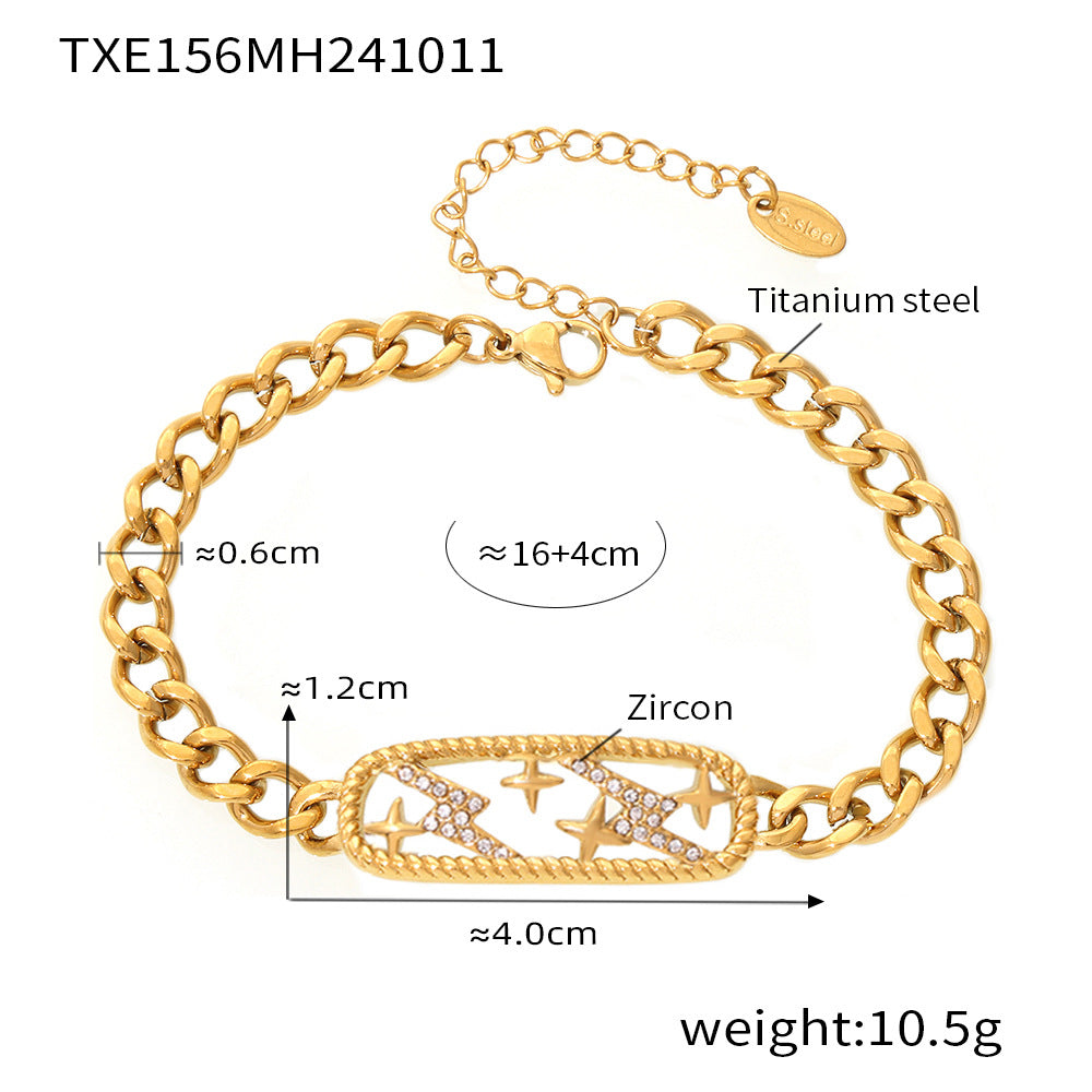 Collana con ciondolo romantico e minimalista in acciaio inossidabile con tre ciondoli a cuore vuoto placcati in oro 18 carati su catena cubana da donna