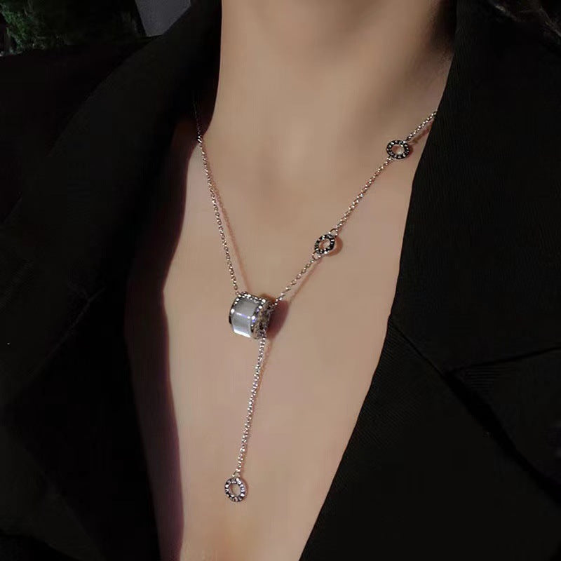 Luxury 18K Gold Plated Titanium Steel Cat's Eye Geometric Pendant Necklace Cuban Chain for Women