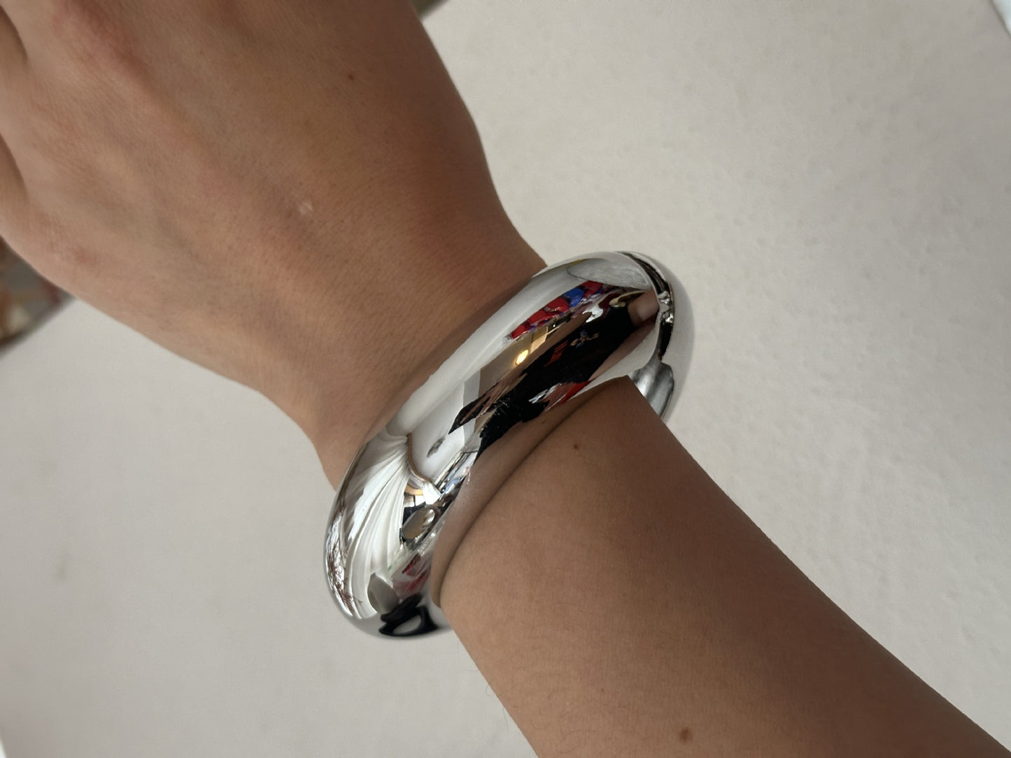 Bracciale a fascia larga geometrico in lega placcata alla moda