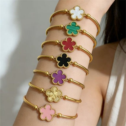 Luxury Elegant Gold Plated Floral Titanium Steel Bracelet for Women and Men