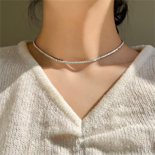 Collar Minimalista de Cadena Corta con Cuentas para Mujer con Colgante de Circonita en Plata de Ley