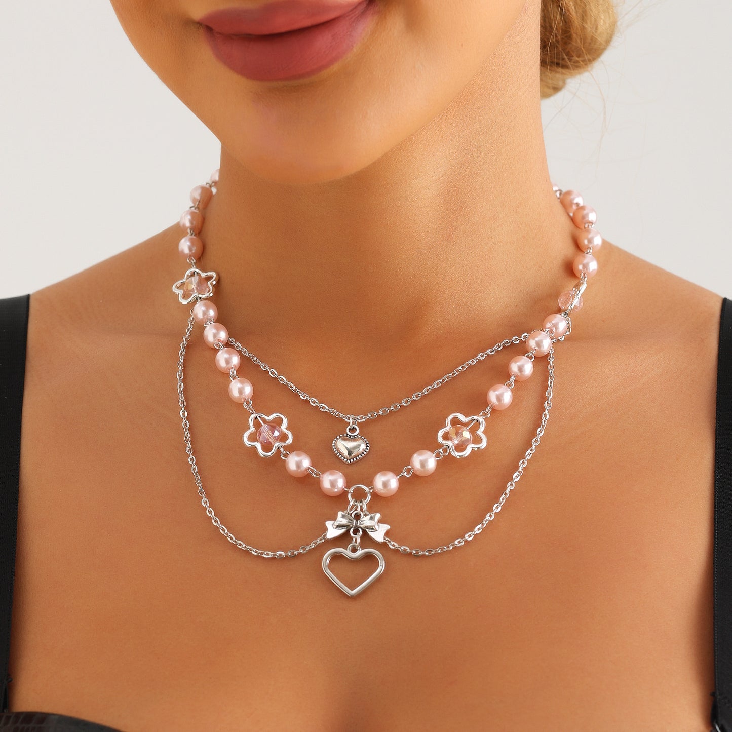 Y2K Style Heart-Shaped Acrylic and Imitation Pearl Necklace with Gold-Plated Alloy Pendant for Women