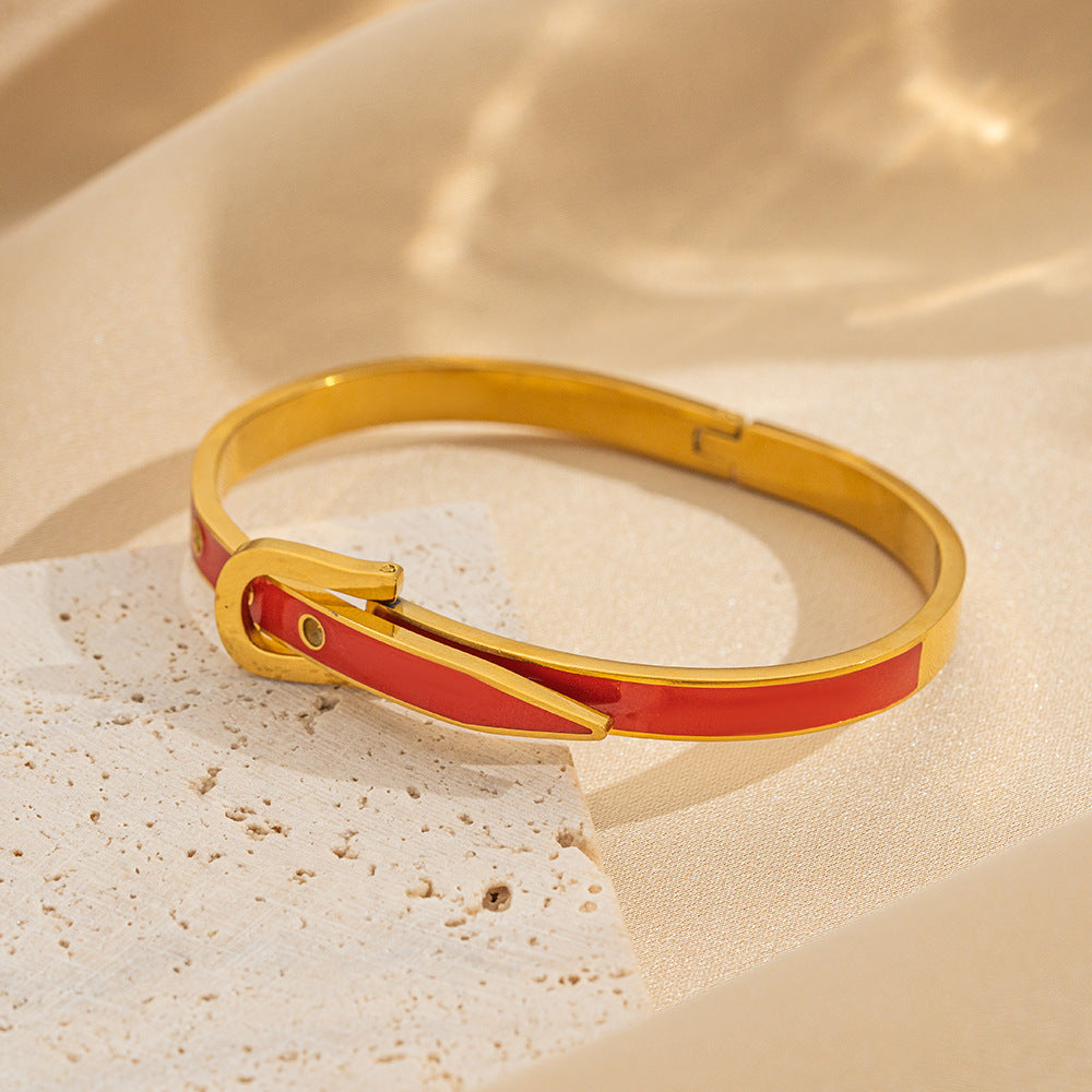 Bracciale Minimalista in Acciaio Inossidabile da Donna con Placcatura in Acciaio al Titanio e Intarsio di Strass a Forma Geometrica Ovale