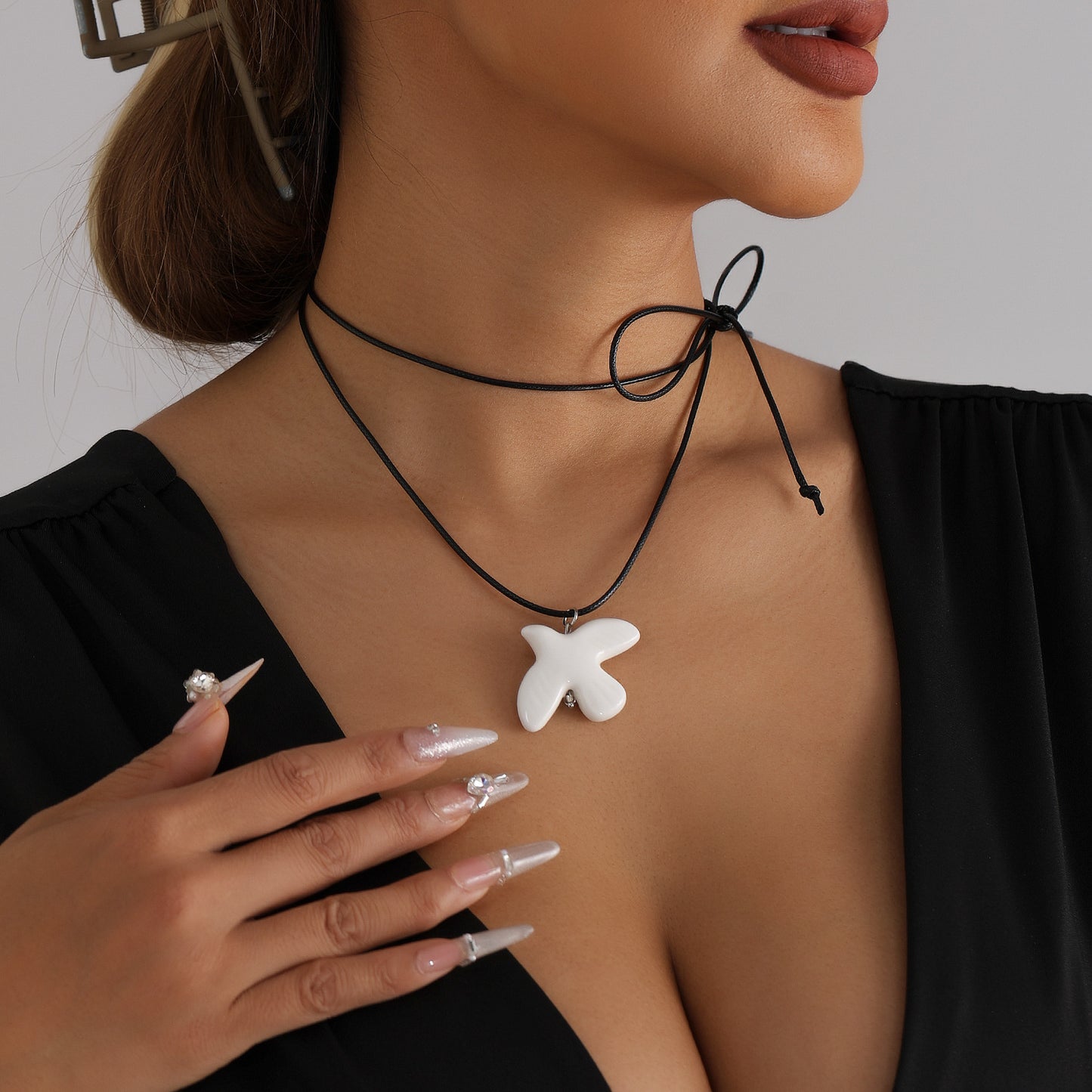 Minimalist Geometric Alloy Peace Dove Pendant Necklace with Black Cord