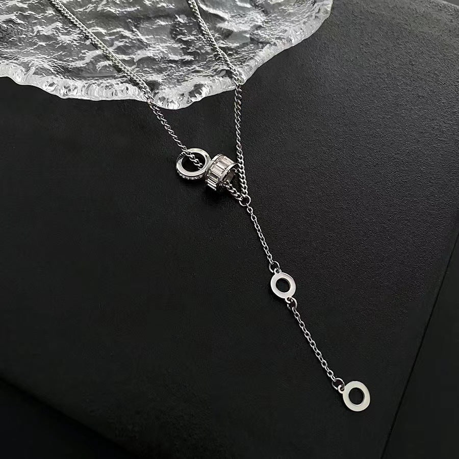 Collar con Colgante Geométrico Minimalista de Acero de Titanio para Mujer con Chapado en Oro y Cadena de Eslabones