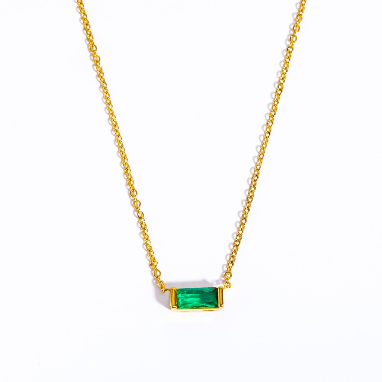 Collana Geometrica Placcata in Acciaio al Titanio con Zirconia Cubica Pietra Portafortuna Unisex