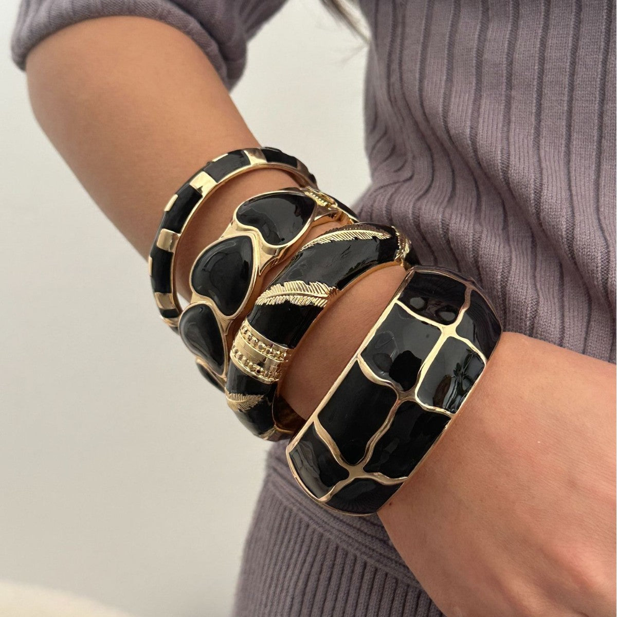 Vintage Wavy Bamboo Section Heart Enamel Drip Oil Plated Alloy Cuff Bracelet for Women