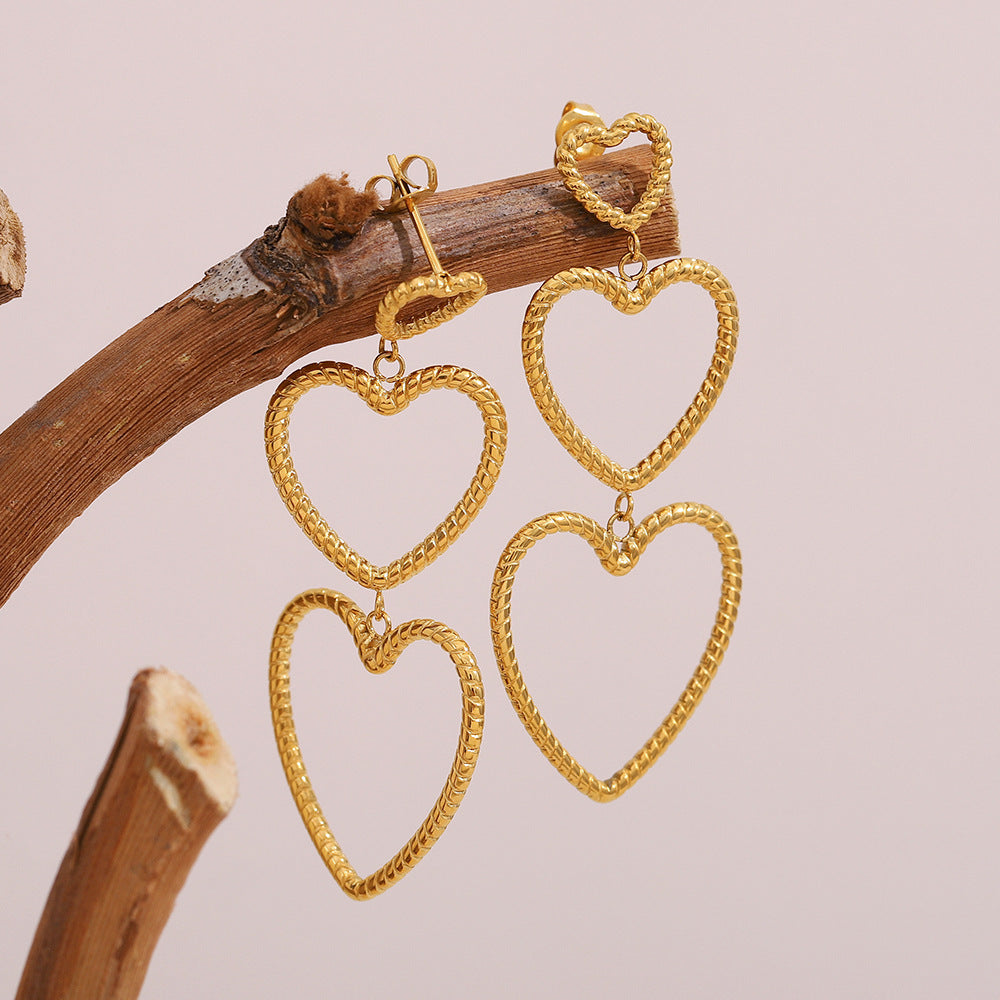 Fashionable Heart-Shaped Stainless Steel Earrings with 18K Gold Plating and Snake-Skin Texture