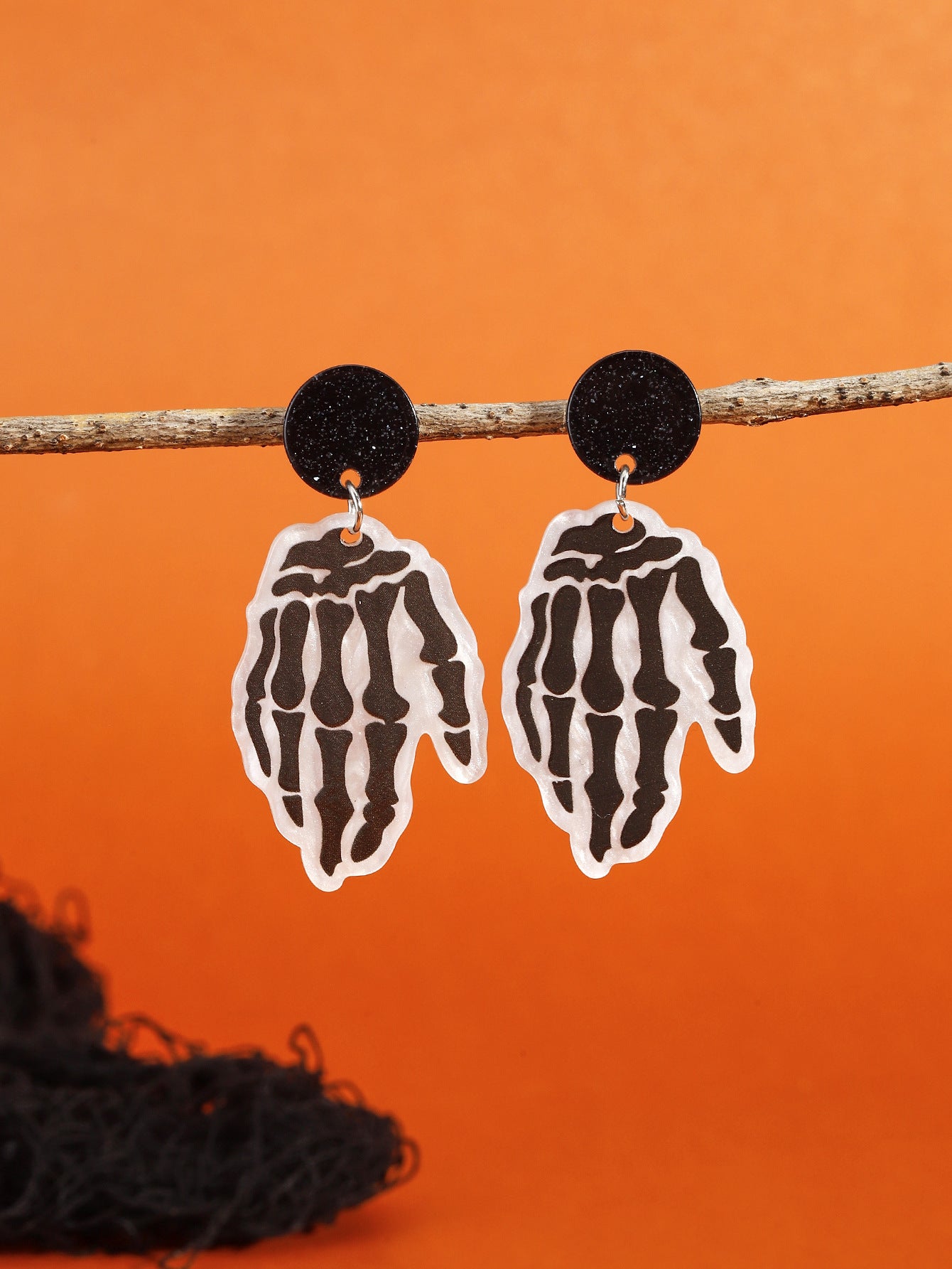Juego de pendientes de acetato con forma de calavera y calabaza de Halloween para mujer, con postes de acero inoxidable