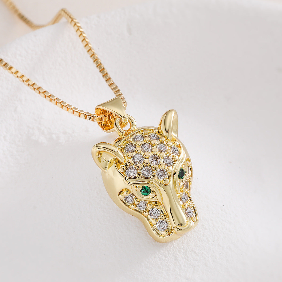 Hip-hop Minimalist 18K Gold Plated Brass Leopard Head Cubic Zirconia Pendant Necklace
