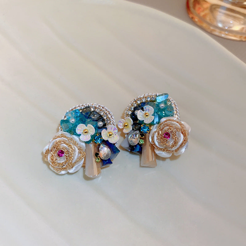 Orecchini in Stile Barocco a Forma Floreale con Strass e Perni in Acciaio Inossidabile per Donna