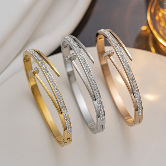 Minimalist Titanium Steel Polished Oval Geometric Cuff Bracelet with Opening Nail Design