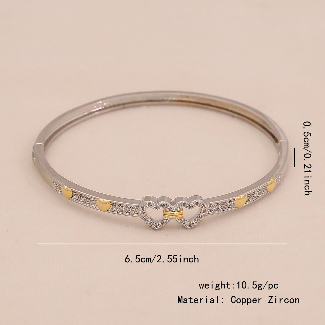 Bracciale personalizzato con catena a serpente in rame color oro con testa di leopardo e micro-intarsio a forma di cuore