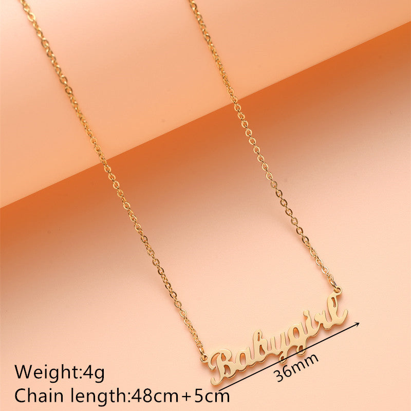 Collar de Acero Inoxidable con Forma de Letra Estilo Caricatura y Acabado Chapado para Mujer
