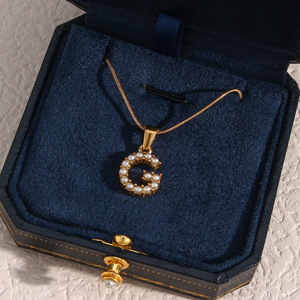 Fashionable Letter Pendant Necklace for Women Stainless Steel with 18K Gold Plating on Thin Snake Chain