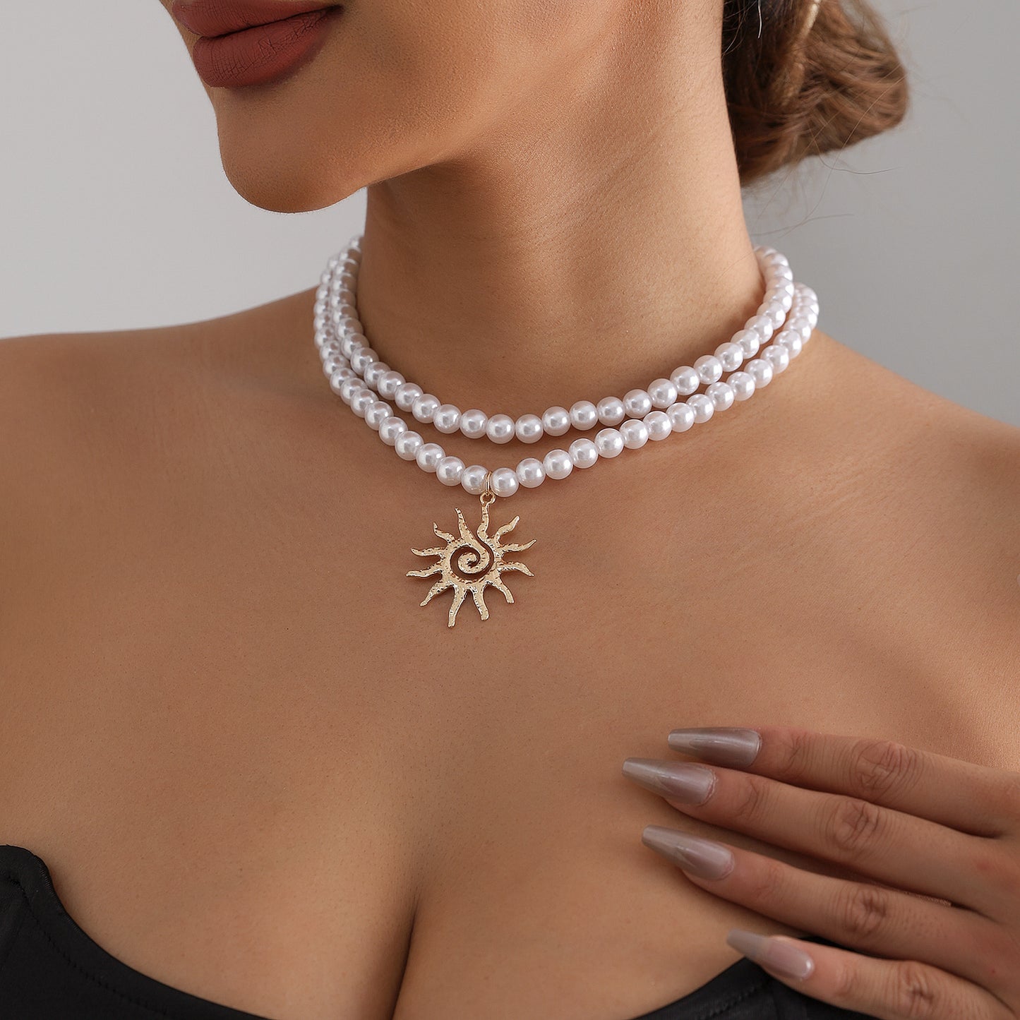 Bohemian Geometric Floral Sunflower Alloy Necklace with Imitation Pearl Plated Finish for Women