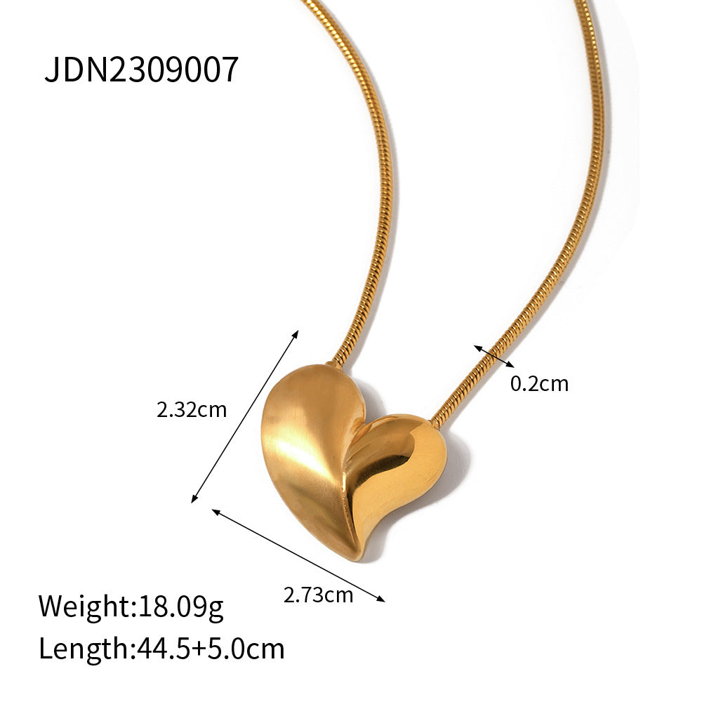 Set collana e orecchini minimalisti in acciaio al titanio a forma di cuore con finitura placcata per donna