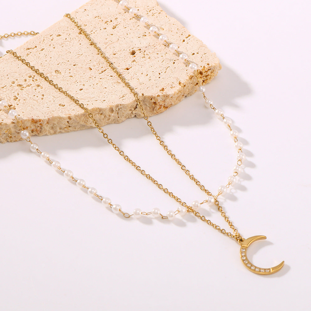 Minimalist Double-Layer O-Chain Pearl Moon Pendant Necklace for Women with Titanium Steel Pendant and 18K Vacuum Plated Finish