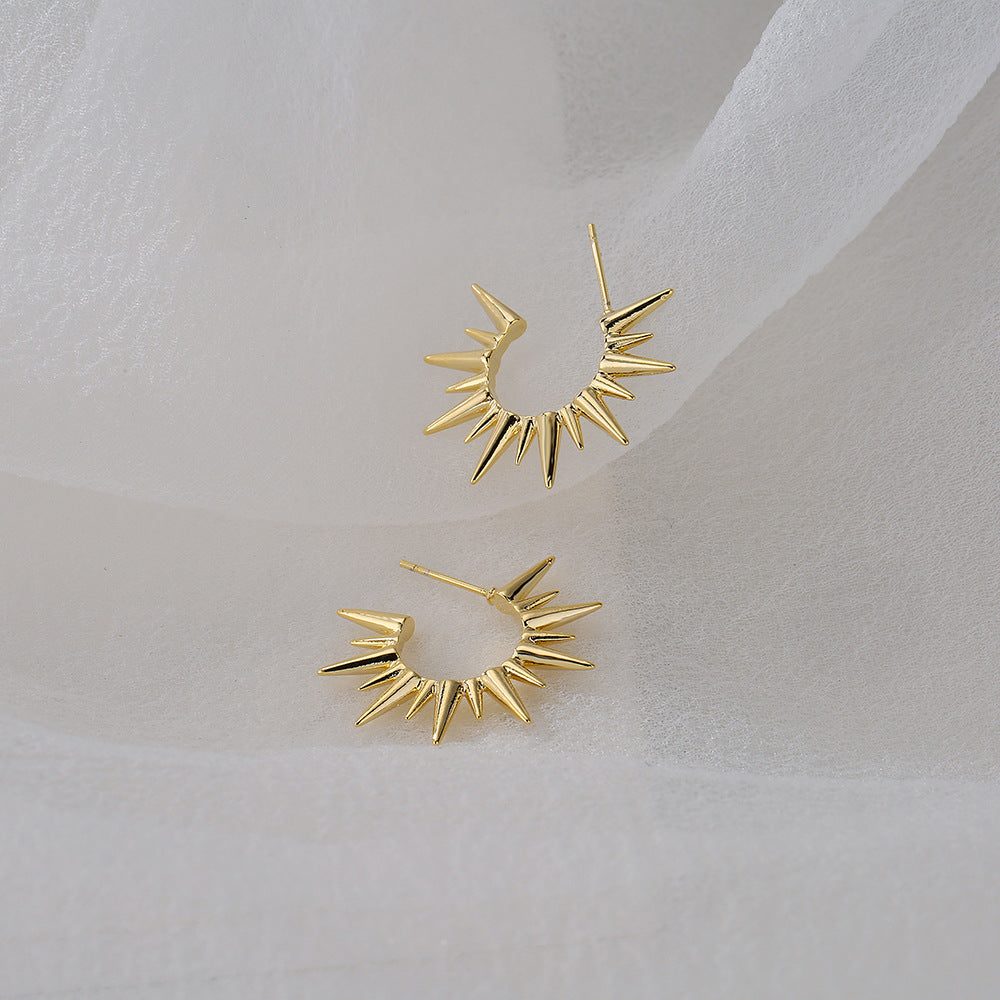 Orecchini a Perno Geometrici Irregolari da Donna in Rame con Placcatura in Oro 18K e Perni in Argento Sterling 925
