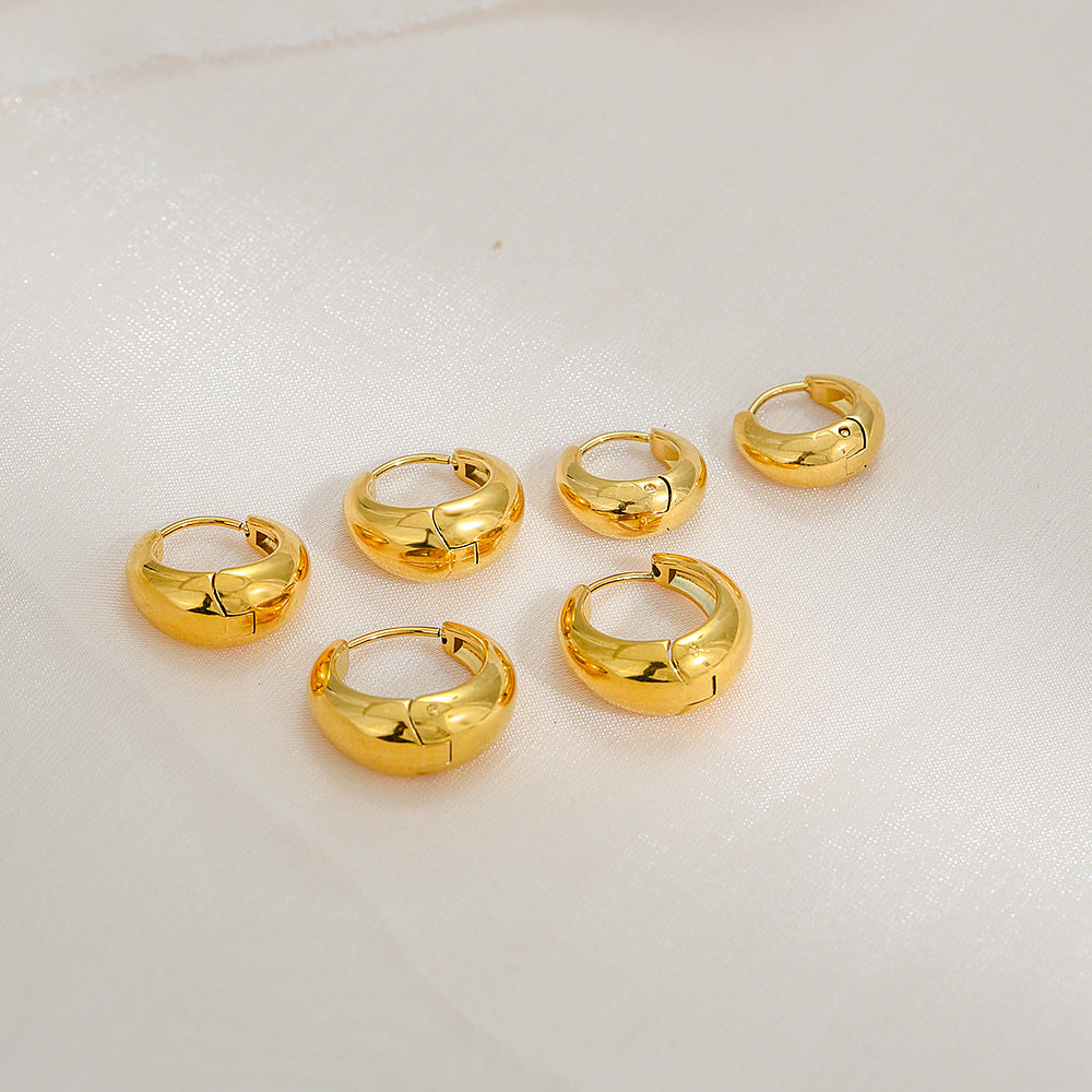 Pendientes de aro en forma de U de acero inoxidable chapados en oro con estilo francés minimalista para mujer