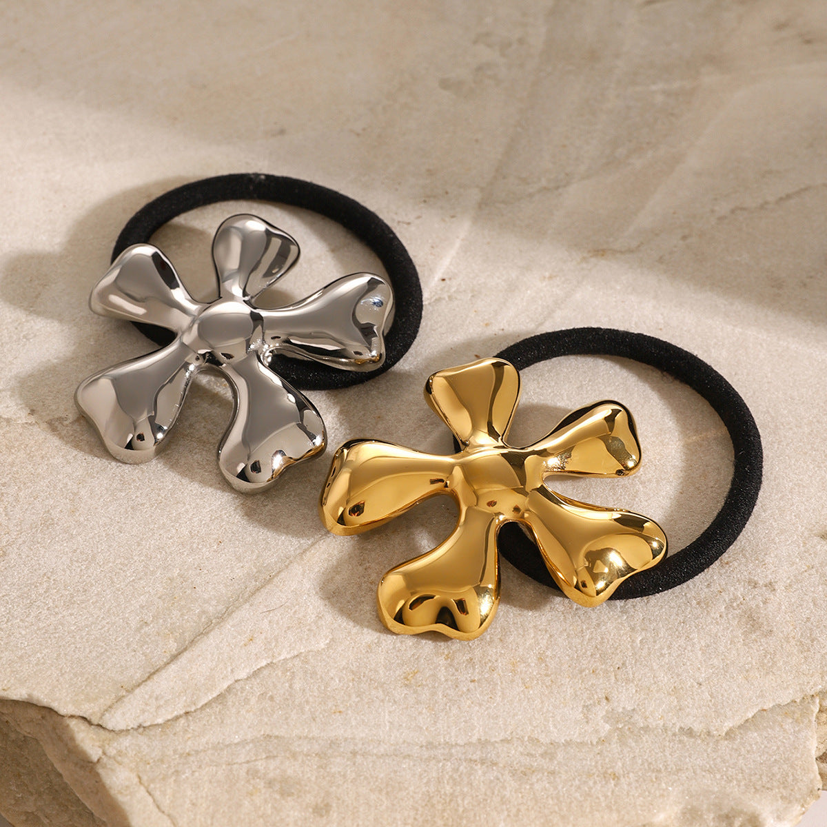 Floral Stainless Steel Hair Tie with Plated Finish for Women, High-Elasticity Ponytail Holder, Fashion-Forward Everyday Accessory
