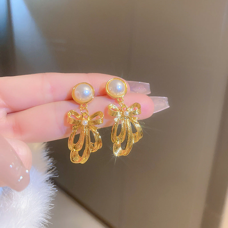 Vintage Floral and Teardrop Shaped Copper Earrings with 925 Silver Posts, Electroplated Finish, Elegant Court-Inspired Retro Ear Jewelry for Women