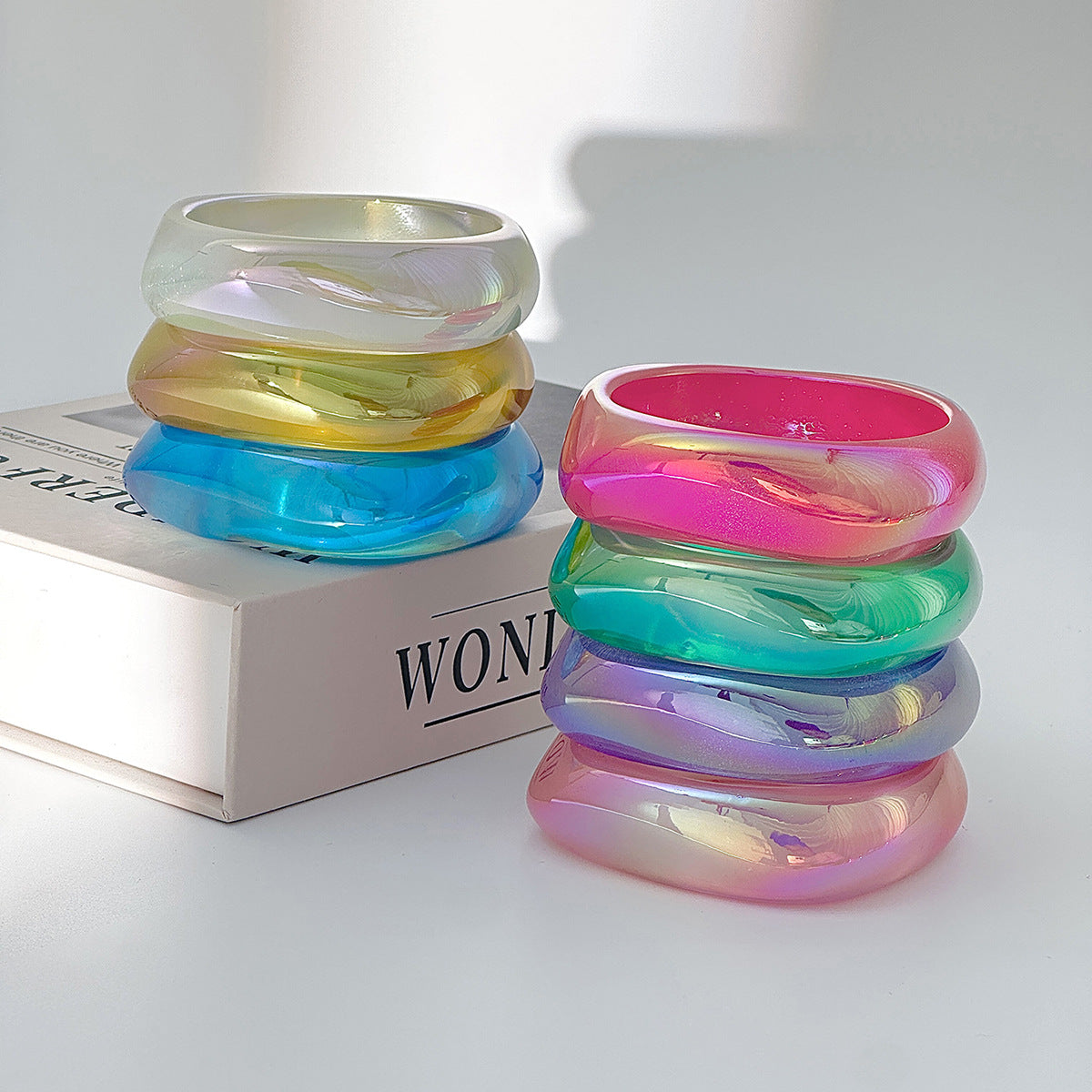 Sweet Geometric Round Resin Plated Bangle Bracelet Gradient Flash Transparent Cuff